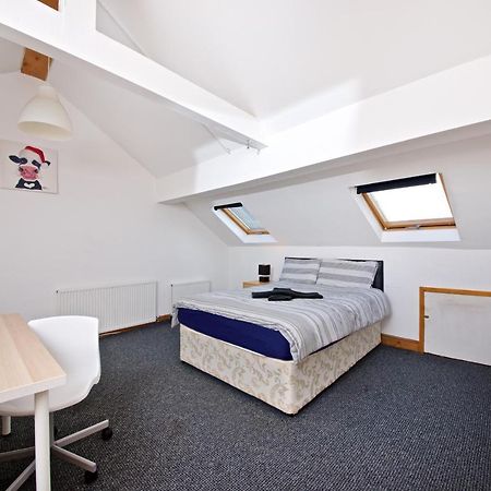 ลิเวอร์พูล ซิตี้ สเตย์ส - ลอว์เรนซ์ โร้ด บีบี 1 Apartment ภายนอก รูปภาพ